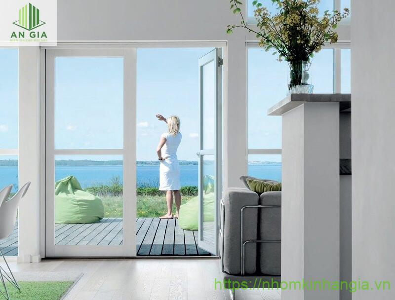 cửa nhôm xingfa có mấy loại