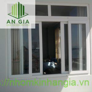 Cửa sổ lùa 4 cánh
