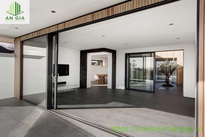 mau-cua-nhom-xingfa-truot-1-canh Ưu điểm cửa nhôm trượt Xingfa 1 cánh